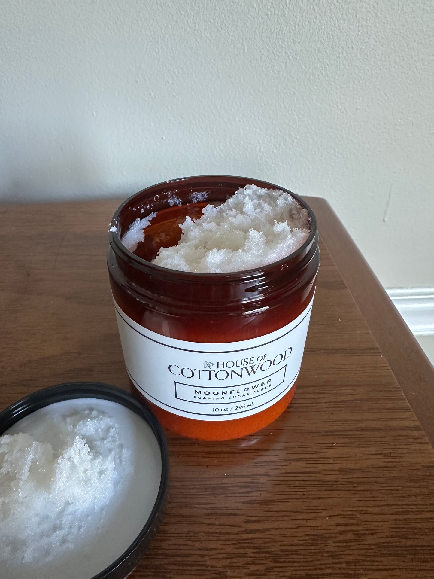 Moonflower Foaming Sugar Scrub